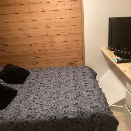 Exigehome-Grand Studio En Plein Centre De Saint Germain En Laye Exteriör bild