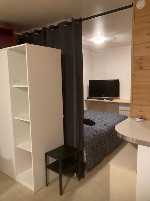 Exigehome-Grand Studio En Plein Centre De Saint Germain En Laye Exteriör bild